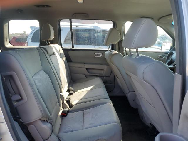 Photo 11 from auction – 2012 HONDA PILOT LX with VIN 5FNYF3H27CB019255