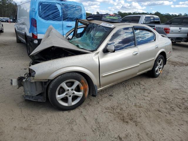 NISSAN MAXIMA GLE 2000 with VIN JN1CA31A7YT204441 - Photo from auction