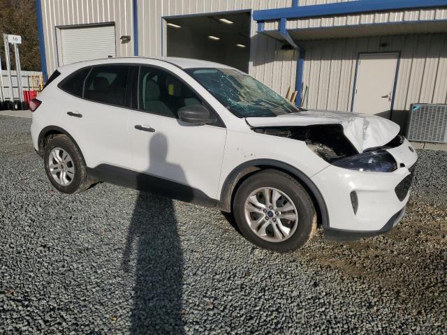 Photo 4 from auction – 2021 FORD ESCAPE S with VIN 1FMCU0F67MUA50207