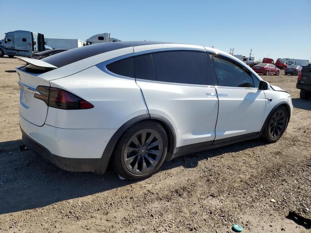 Photo 3 from auction – 2018 TESLA MODEL X with VIN 5YJXCAE27JF124663