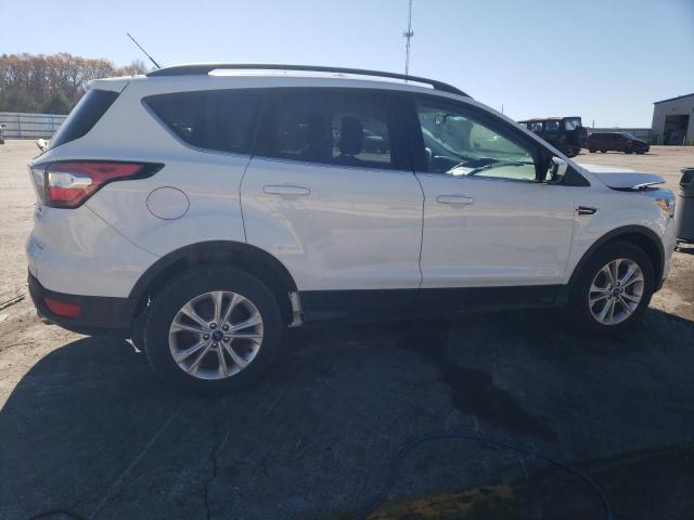 Photo 3 from auction – 2018 FORD ESCAPE SE with VIN 1FMCU0GD5JUC20492