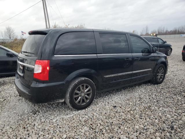 Photo 3 from auction – 2015 CHRYSLER TOWN & COU with VIN 2C4RC1HG4FR602369