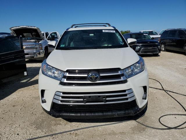 Photo 5 from auction – 2019 TOYOTA HIGHLANDER with VIN 5TDJZRFH8KS625886