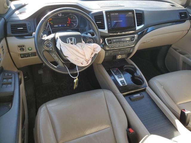 Photo 8 from auction – 2017 HONDA PILOT TOUR with VIN 5FNYF6H96HB017308