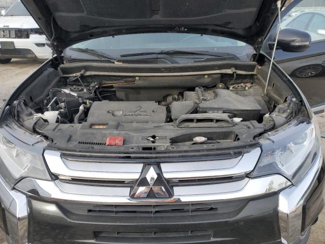 Photo 11 from auction – 2018 MITSUBISHI OUTLANDER with VIN JA4AD3A39JZ066511