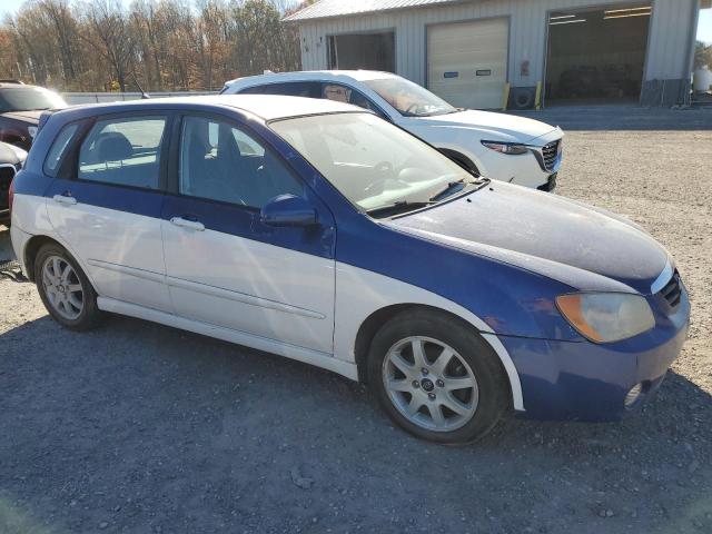 Foto 4 de la subasta – 2005 KIA SPECTRA5 con VIN KNAFE161055128005