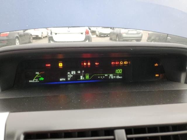 Photo 9 from auction – 2014 TOYOTA PRIUS V with VIN JTDZN3EU7EJ015201