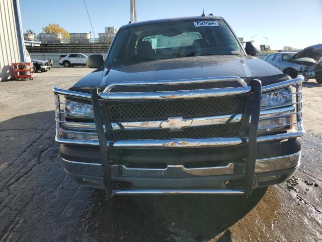 Photo 5 from auction – 2005 CHEVROLET AVALANCHE with VIN 3GNEC12Z85G111761