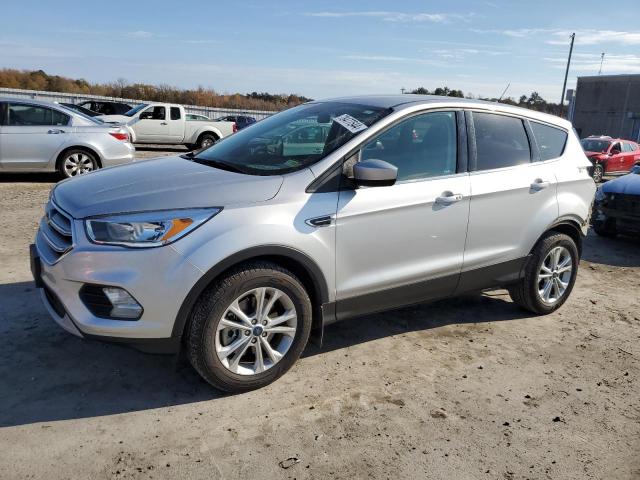 FORD ESCAPE SE 2019 with VIN 1FMCU9GD8KUA68326 - Photo from auction