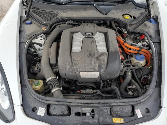 Photo 11 from auction – 2015 PORSCHE PANAMERA S with VIN WP0AD2A75FL040646