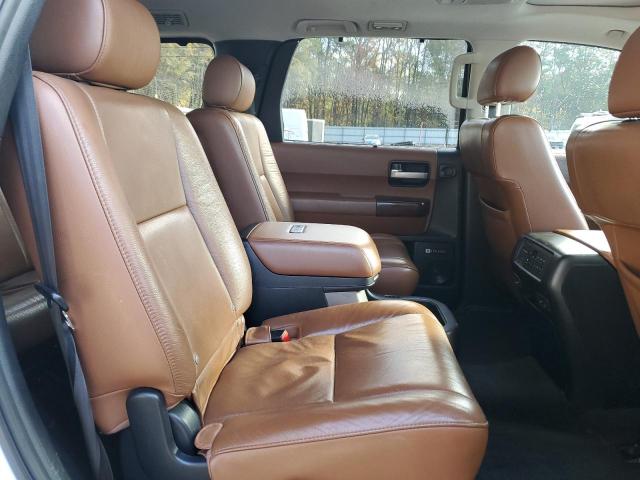 Photo 11 from auction – 2011 TOYOTA SEQUOIA PL with VIN 5TDYY5G17BS036291