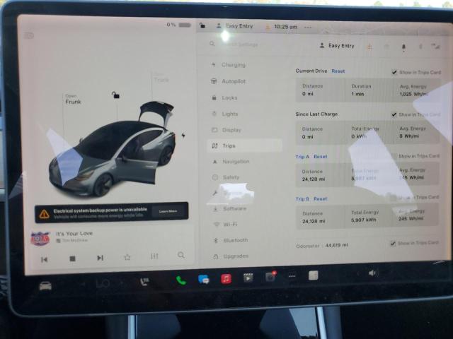 Photo 9 from auction – 2018 TESLA MODEL 3 with VIN 5YJ3E1EA9JF040943