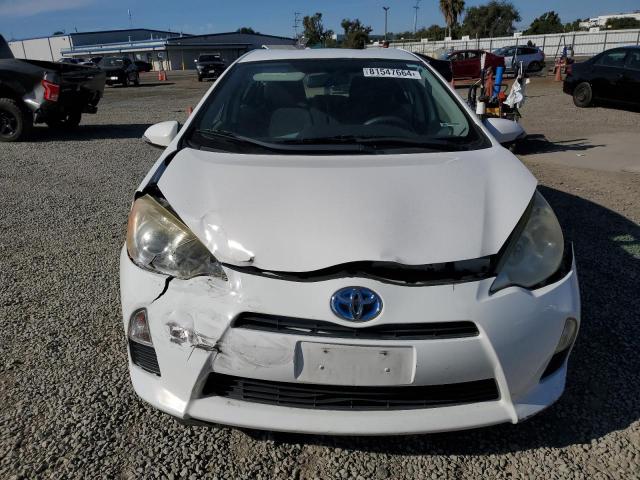 Photo 5 from auction – 2012 TOYOTA PRIUS C with VIN JTDKDTB32C1526330