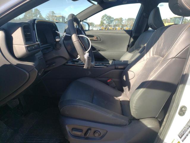 Photo 7 from auction – 2024 TOYOTA CROWN XLE with VIN JTDAAAAF2R3021731