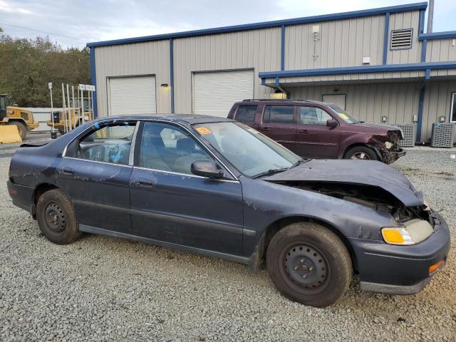 Photo 4 from auction – 1995 HONDA ACCORD LX with VIN 1HGCD5630SA032204