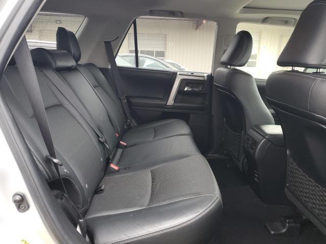 Photo 11 from auction – 2015 TOYOTA 4RUNNER SR with VIN JTEBU5JR8F5267840