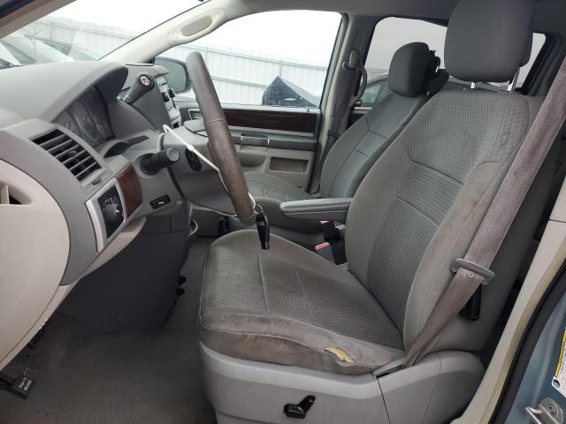 Photo 7 from auction – 2010 CHRYSLER TOWN & COU with VIN 2A4RR5D11AR373529