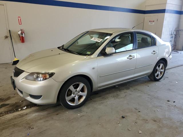 MAZDA 3 I 2006 with VIN JM1BK12F661454640 - Photo from auction
