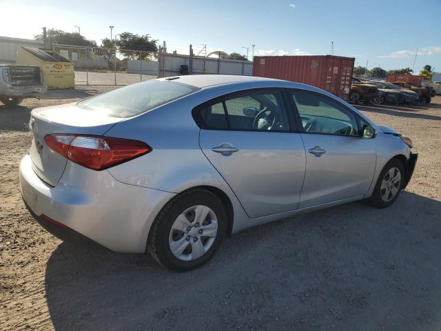 Photo 3 from auction – 2015 KIA FORTE LX with VIN KNAFK4A6XF5434143