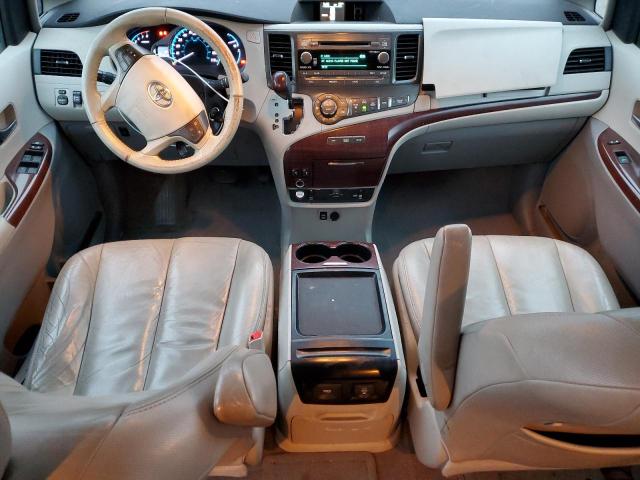 Photo 8 from auction – 2011 TOYOTA SIENNA XLE with VIN 5TDYK3DC6BS099314