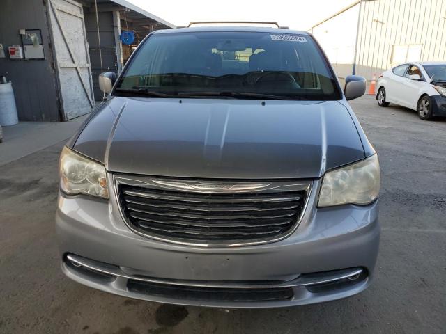 Photo 5 from auction – 2013 CHRYSLER TOWN & COU with VIN 2C4RC1BG3DR744041