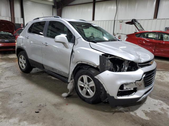 Photo 4 from auction – 2018 CHEVROLET TRAX 1LT with VIN 3GNCJPSB7JL326858