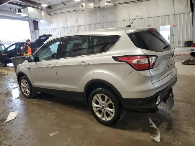 Photo 2 from auction – 2017 FORD ESCAPE SE with VIN 1FMCU9GD4HUE08838