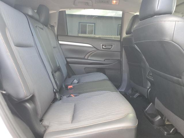 Photo 11 from auction – 2019 TOYOTA HIGHLANDER with VIN 5TDZZRFH8KS345016