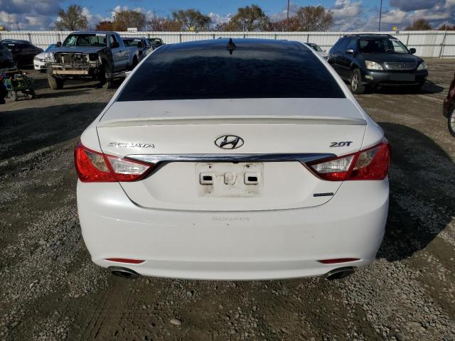 Photo 6 from auction – 2013 HYUNDAI SONATA SE with VIN 5NPEC4AB6DH645913