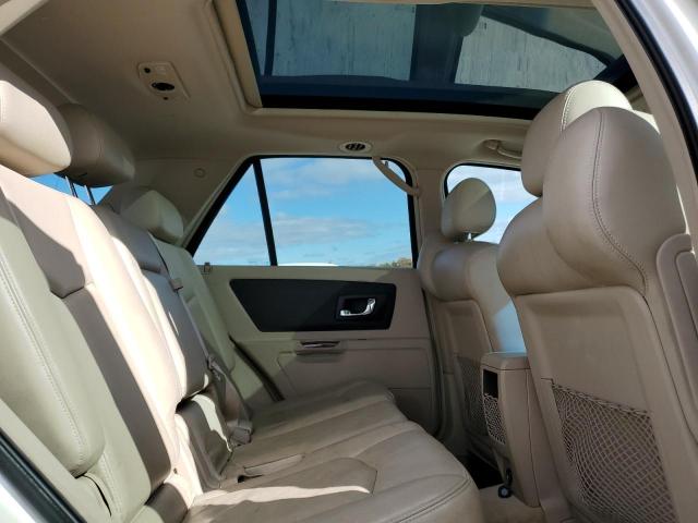 Photo 11 from auction – 2004 CADILLAC SRX with VIN 1GYEE637X40162656