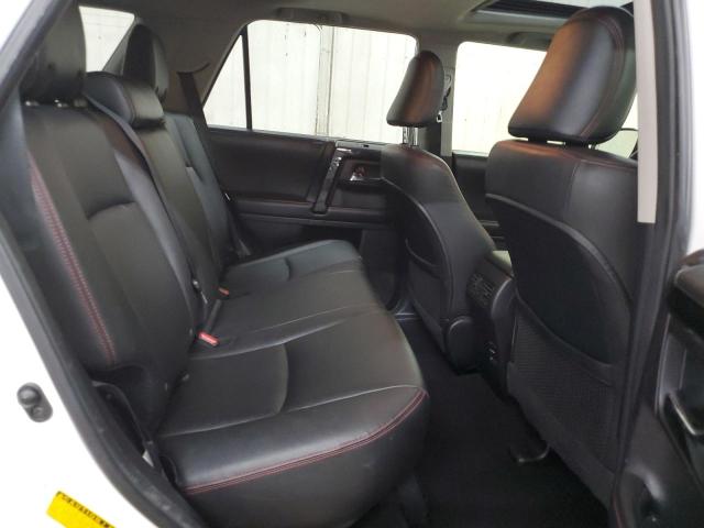 Photo 11 from auction – 2014 TOYOTA 4RUNNER SR with VIN JTEBU5JR8E5173973