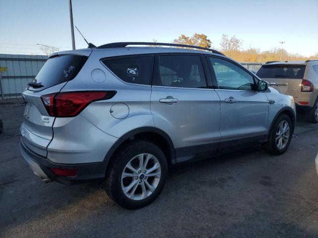 Photo 3 from auction – 2019 FORD ESCAPE SEL with VIN 1FMCU0HD3KUA49466
