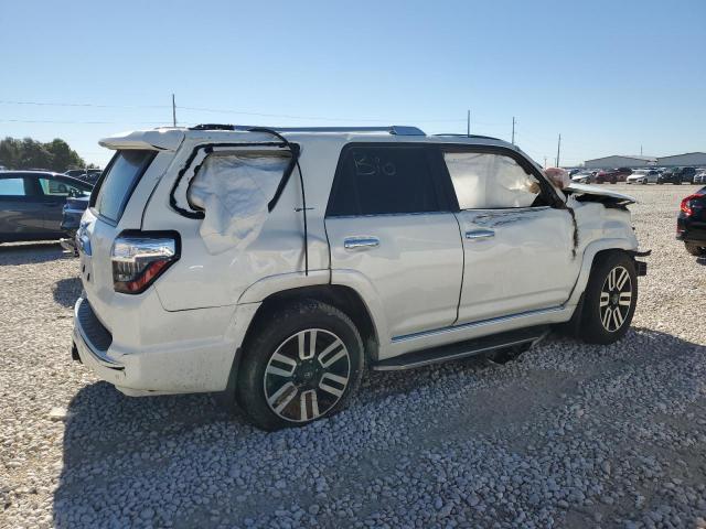 Photo 3 from auction – 2015 TOYOTA 4RUNNER SR with VIN JTEZU5JR5F5089111