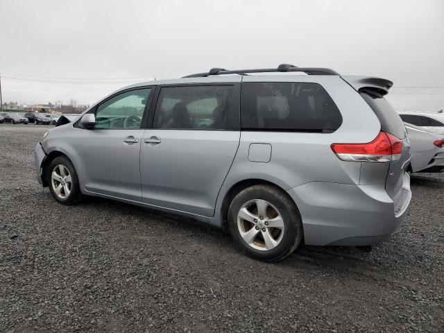 Photo 2 from auction – 2014 TOYOTA SIENNA LE with VIN 5TDKK3DC7ES407004