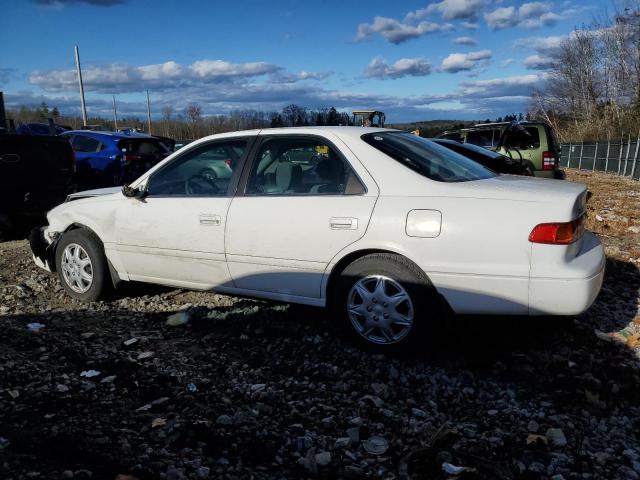 Photo 2 from auction – 2000 TOYOTA CAMRY CE with VIN JT2BG22K5Y0522352