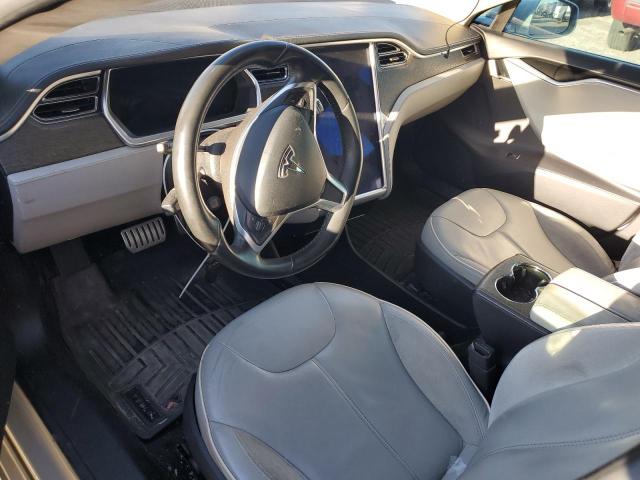 Photo 8 from auction – 2013 TESLA MODEL S with VIN 5YJSA1DP3DFP04655