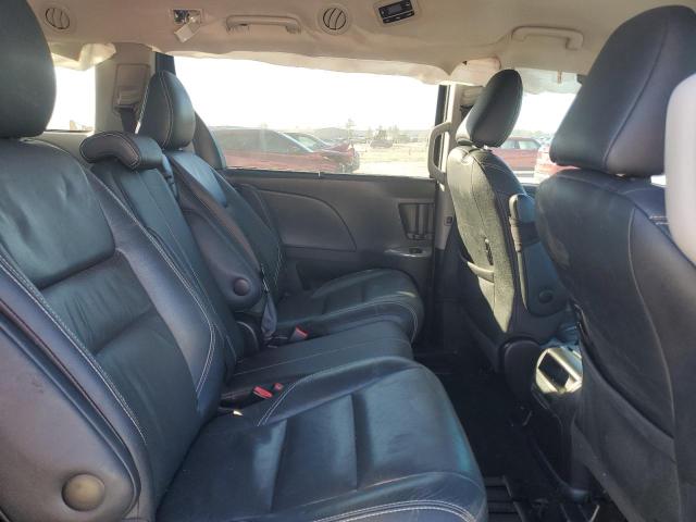 Photo 11 from auction – 2017 TOYOTA SIENNA SE with VIN 5TDXZ3DC3HS786489