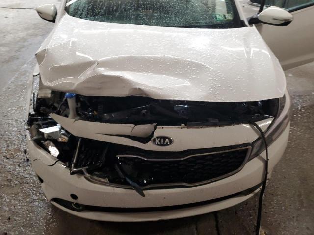 Photo 11 from auction – 2017 KIA FORTE LX with VIN KNAFK5A87H5684885