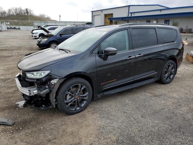 CHRYSLER PACIFICA T 2023 with VIN 2C4RC3BG9PR605435 - Photo from auction