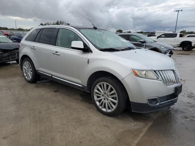 Photo 4 from auction – 2011 LINCOLN MKX with VIN 2LMDJ8JK7BBJ17864
