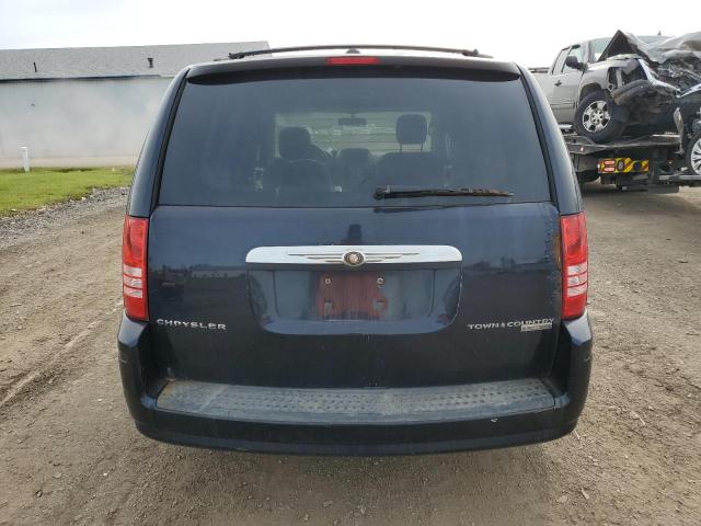 Photo 6 from auction – 2010 CHRYSLER TOWN & COU with VIN 2A4RR5D18AR148704