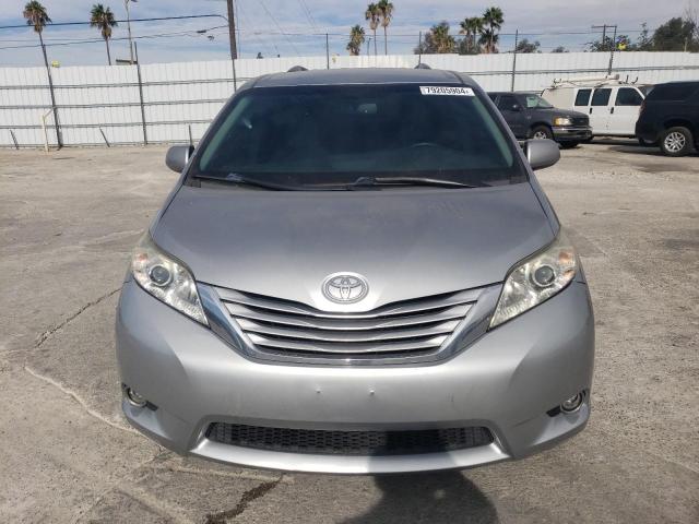 Photo 5 from auction – 2016 TOYOTA SIENNA LE with VIN 5TDKK3DC0GS745962