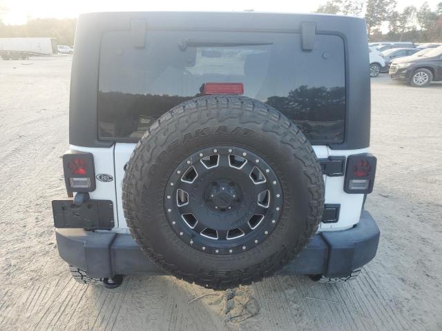 Zdjęcie 6 z aukcji – 2017 JEEP WRANGLER U z VIN 1C4BJWFG2HL647135