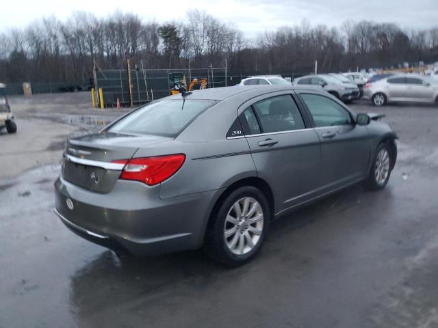Photo 3 from auction – 2012 CHRYSLER 200 TOURIN with VIN 1C3CCBBBXCN119961