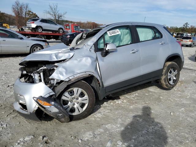 CHEVROLET TRAX LS 2017 with VIN 3GNCJKSB5HL244026 - Photo from auction