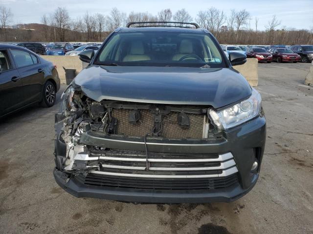 Photo 5 from auction – 2018 TOYOTA HIGHLANDER with VIN 5TDJZRFH9JS889858