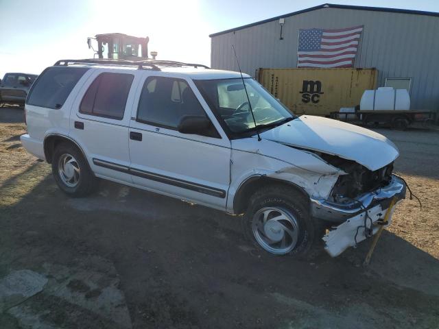Photo 4 from auction – 2001 CHEVROLET BLAZER with VIN 1GNDT13W01K189762