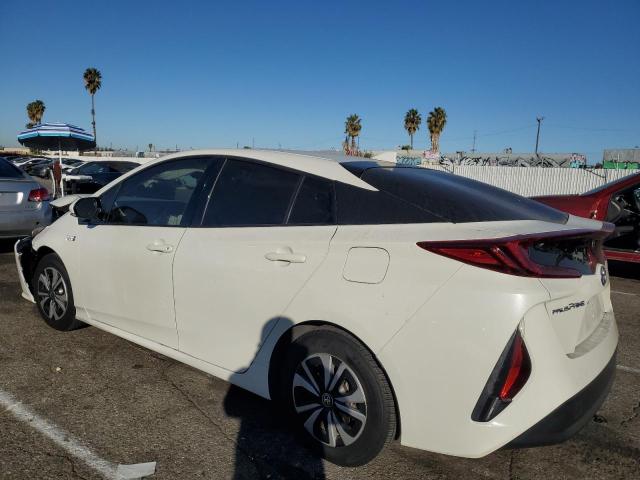 Photo 2 from auction – 2017 TOYOTA PRIUS PRIM with VIN JTDKARFP2H3039231