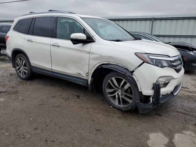 Photo 4 from auction – 2017 HONDA PILOT TOUR with VIN 5FNYF6H96HB050311