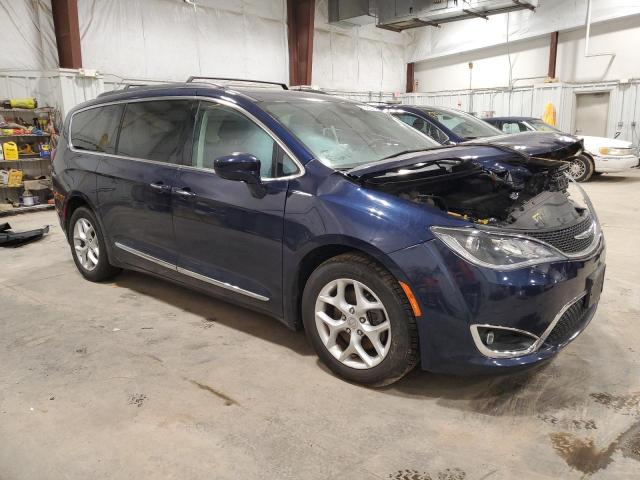 Photo 4 from auction – 2017 CHRYSLER PACIFICA T with VIN 2C4RC1BG9HR809495